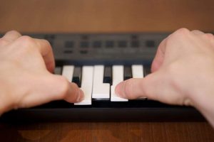 mejor teclado electrónico niños